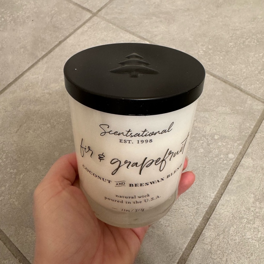 NWT Scentsational Candle